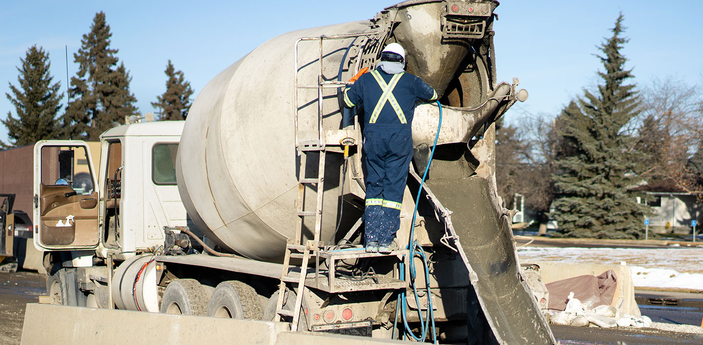 How Much Does A Cement Truck Weigh In Tons at Brittany Keels blog